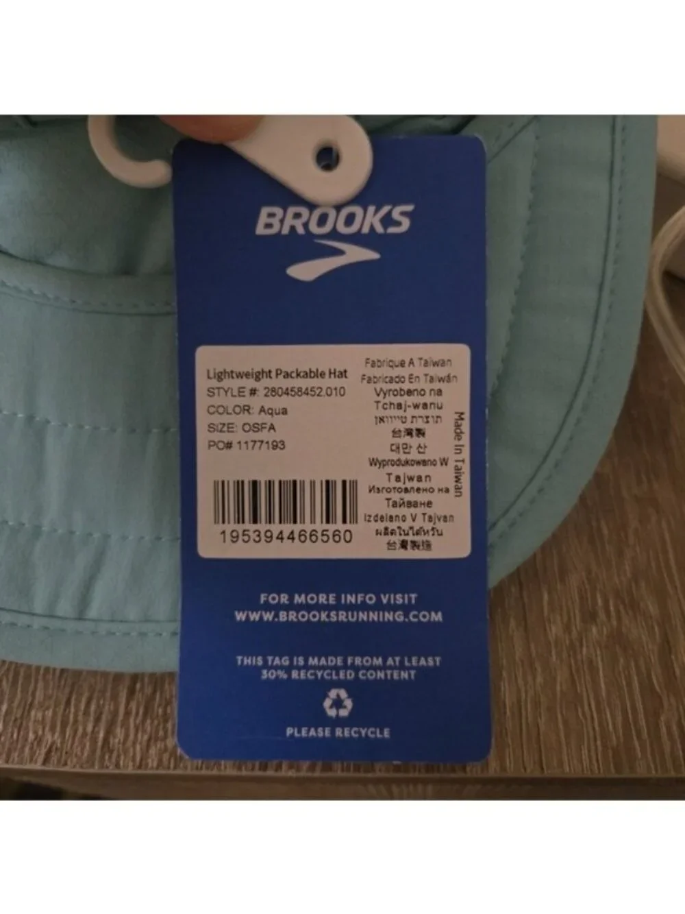 Brooks Women Light Blue Lightweight Packable Running Hat 072026